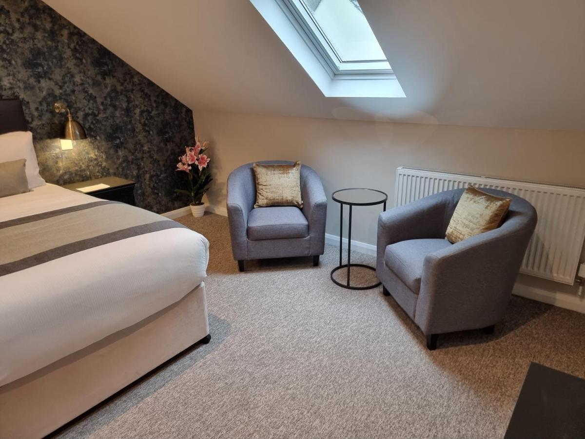 Hotel Number Four At 3*